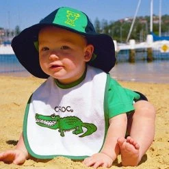 9057 Ozi Varmints Big Thirsty Baby Bibs