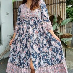 OZ RESORT Bail Maxi Paisley Red & Navy Oversized Rayon Dress