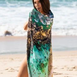 Destination Towels - Bogey Gatherings Sand Free Beach Towel