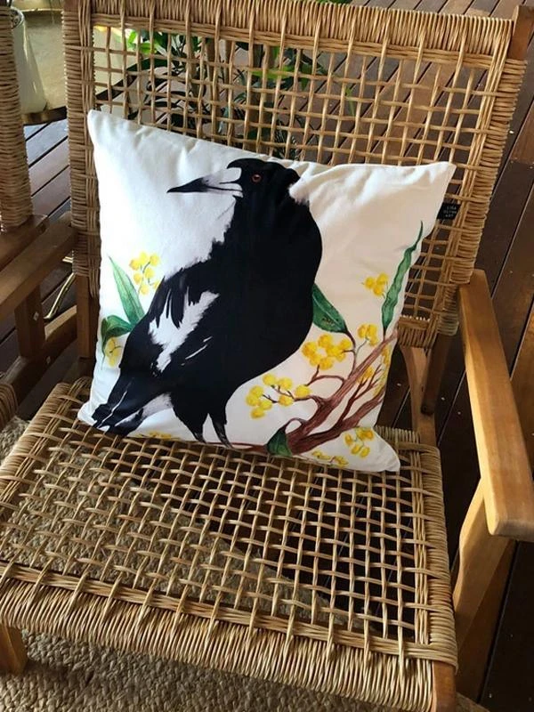 Lisa Glynn Magpie Cushion Cover 45 X -45cm Soft Plush Double Sided - Image 2