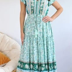 S0425-131 Salty Bright Vibrant Long Mixed Green Dress 100% Rayon