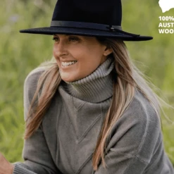 Sundaise Ricki Panama Suede Band Wool Felt Hat - Black