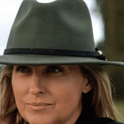 Sundaise Ryan Panama Suede Buckle Wool Felt Hat - Moss