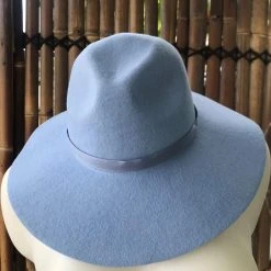 Sundaise SWH50 Rose Soft Edge Wool Felt Panama Hat - Cornflower