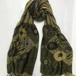 Zura Classic Reversable Winter Shawl PN82